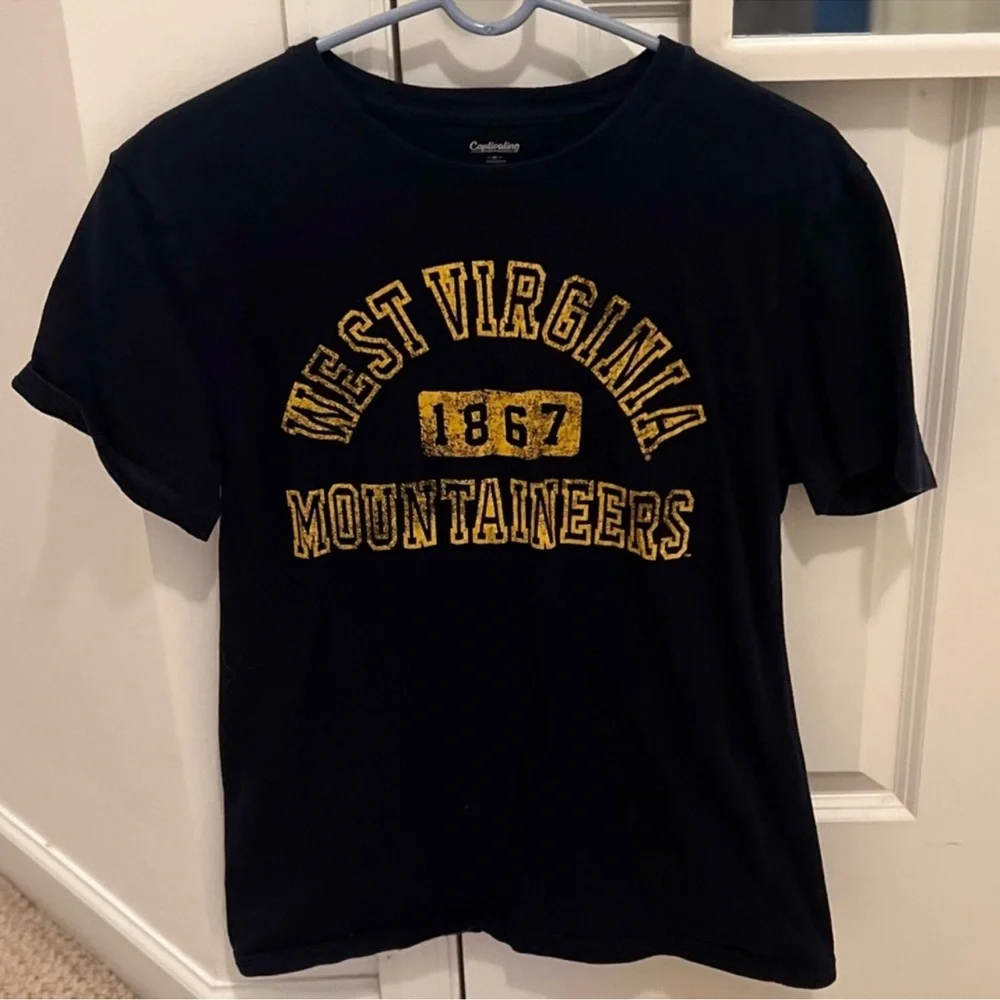 3/$19 WVU West Virginia Mountaineers college short sleeve T-shirt
